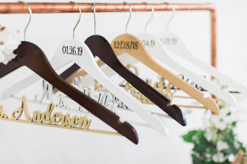 Personalized Wooden Hangers – Make All Things Memorable